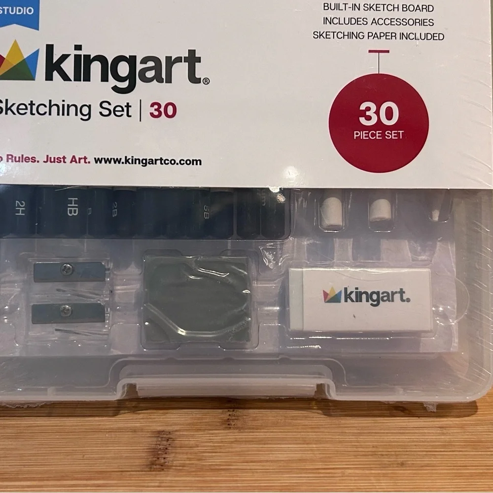 Kinghart Studio 30 Piece Sketching Set